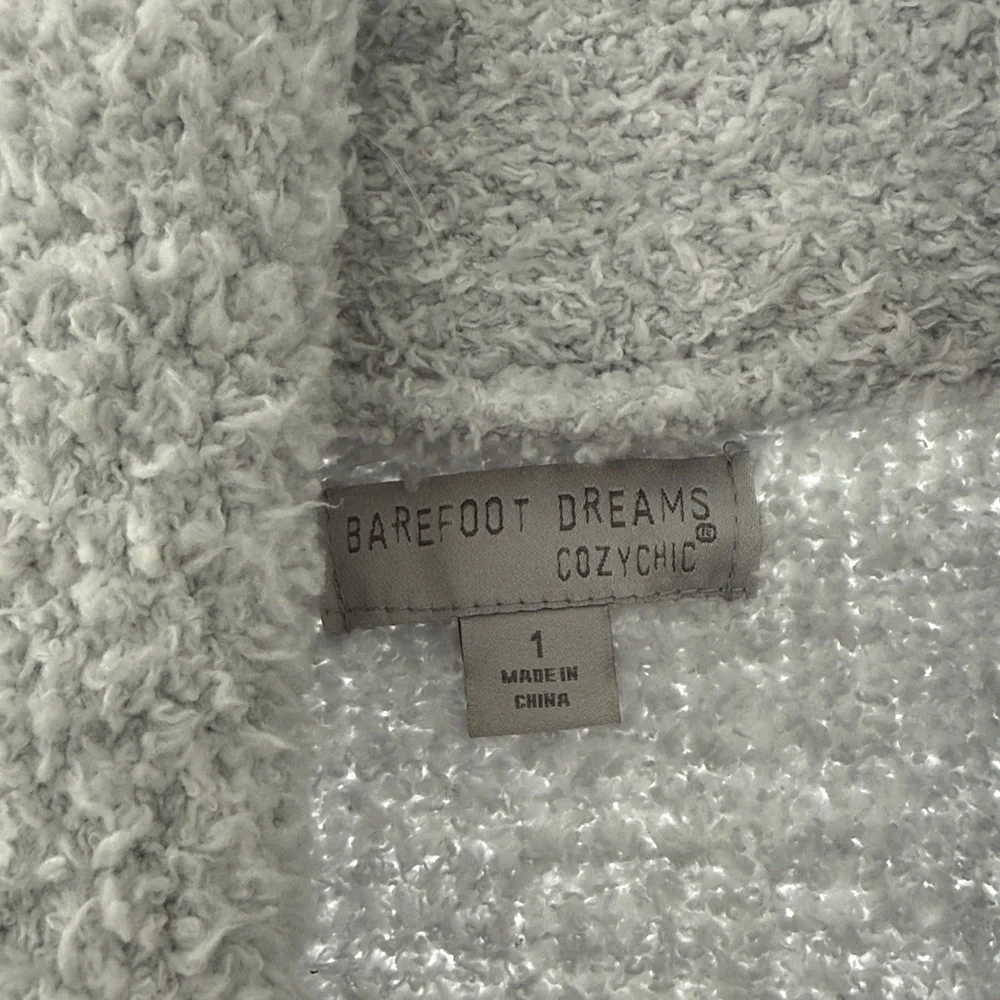 BAREFOOT DREAMS NEW Gender Inclusive CozyChic Robe Size Small(1)